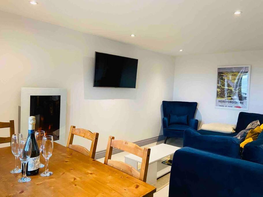 The Cider House Holiday Cottage Welsh Newton Common Extérieur photo